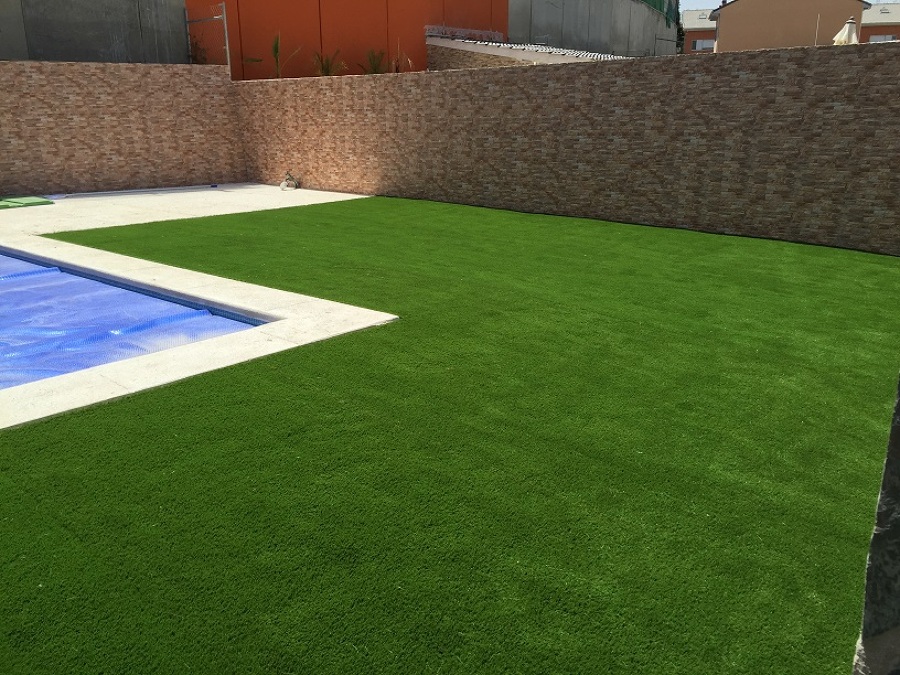 Césped articifial en Arroyomolinos