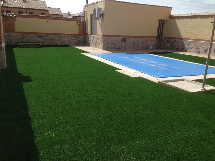 Césped articifial en Torrijos