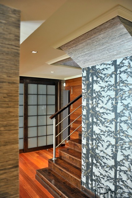 Chalet en Madrid, Contraste entre Oriente y occidente