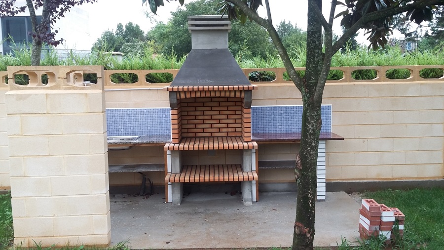 cierre bloques y barbacoa