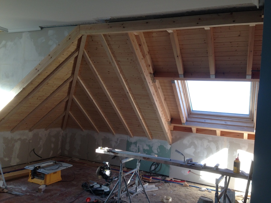 cierre de terraza existente inslatación de velux