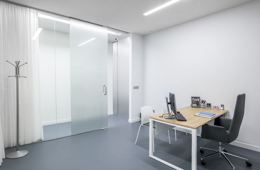 CLÍNICA DENTAL LAGO - A CORUÑA