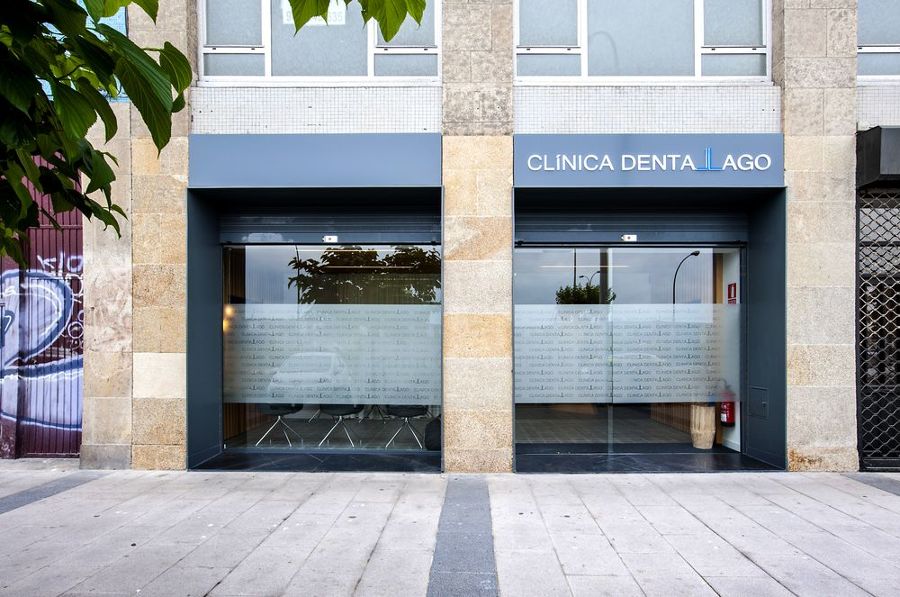 CLÍNICA DENTAL LAGO - A CORUÑA