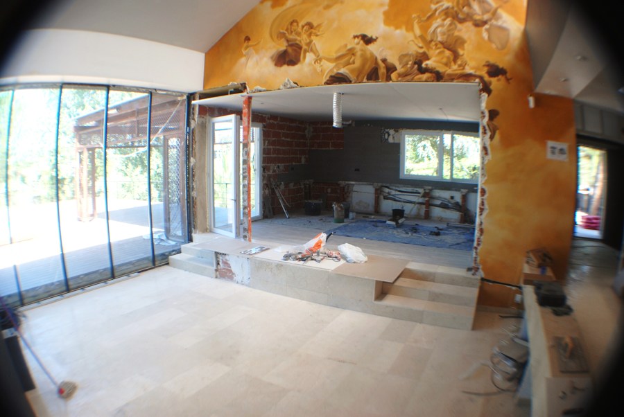 Cocina abierta al salón. Construcción