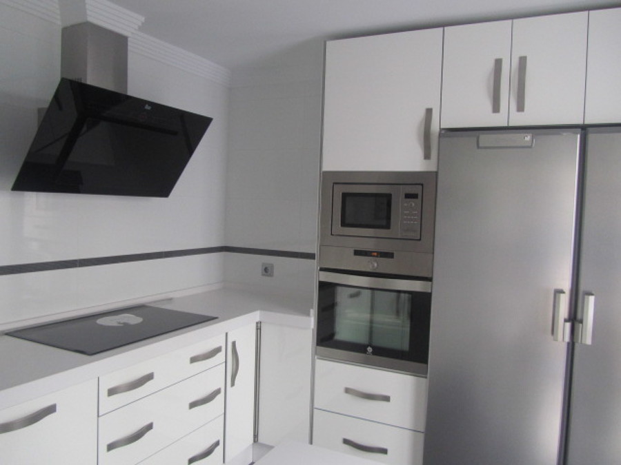 Cocina alto brillo blanco