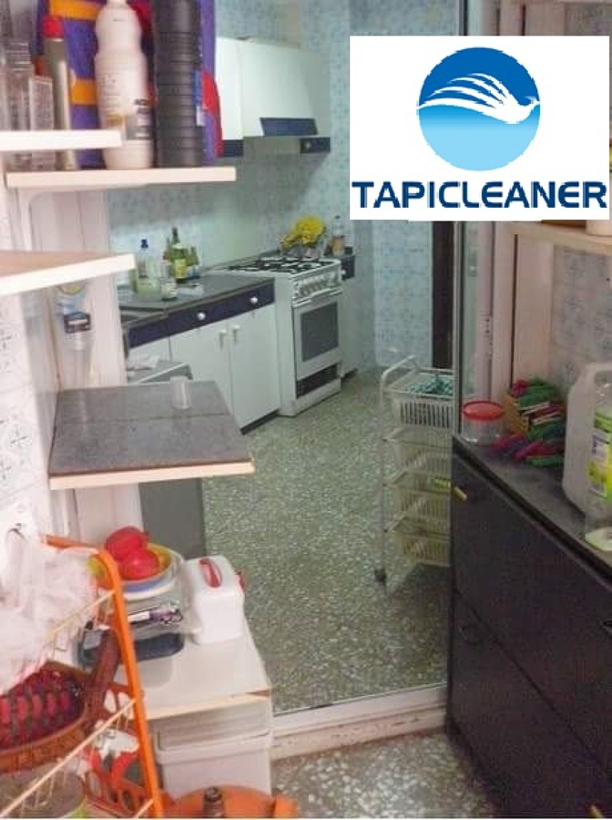 COCINA ANTES DE LIMPIARLA