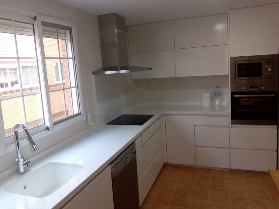 COCINA BLANCA LACADA