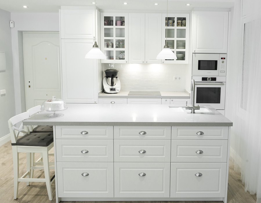 Cocina blanco laca con isla
