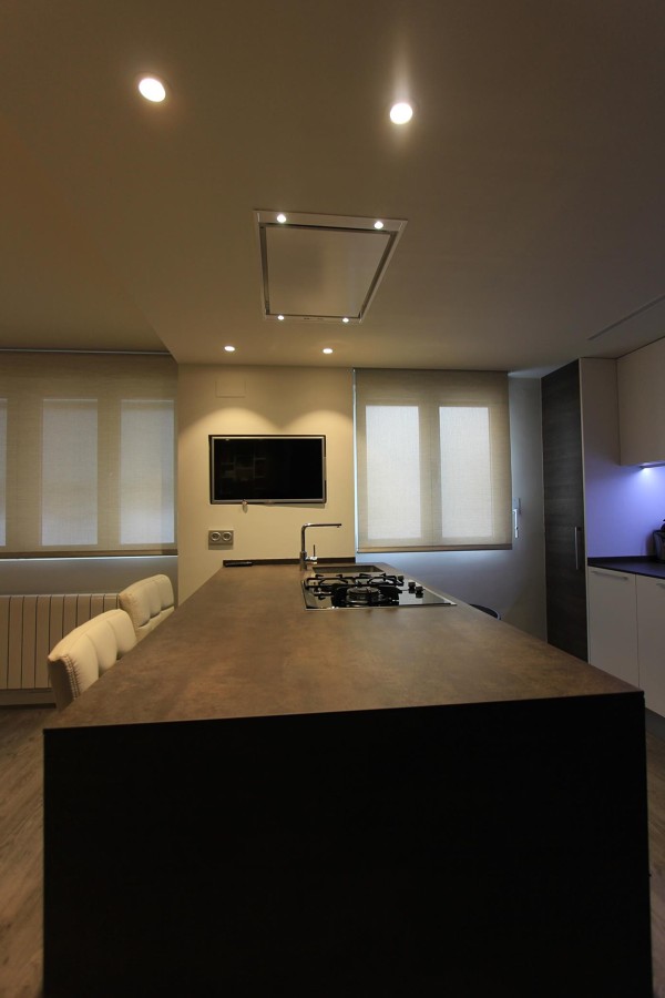 Cocina con barra americana