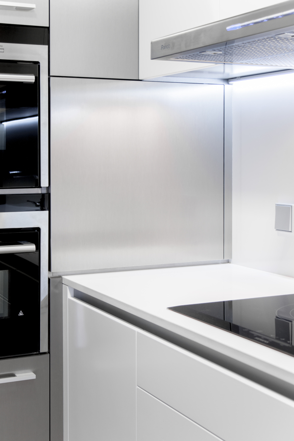 Cocina con estilo y muy práctica 