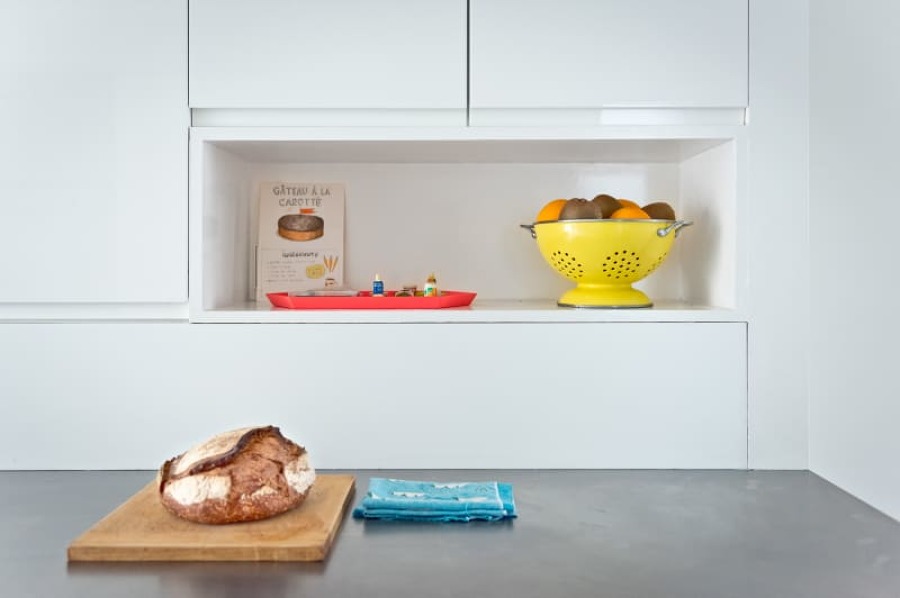 Cocina con mobiliario integrado