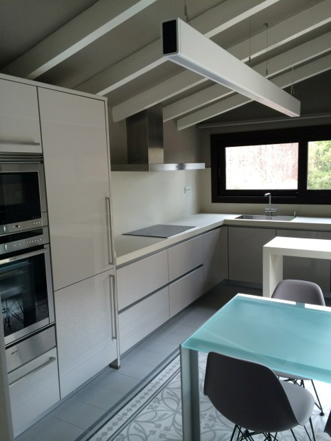 COCINA CON TECHOS ESPECIALES