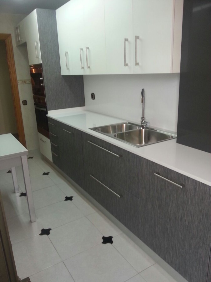 Cocina en Badalona Mod. Metal Luxe / Blanco  