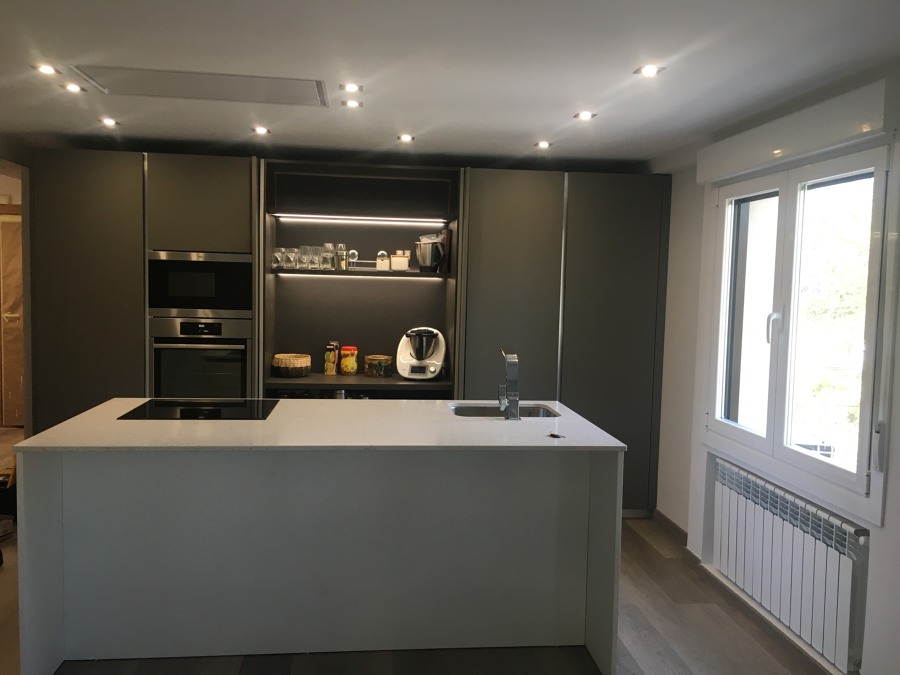 COCINA ITALIANA TIPO ISLA