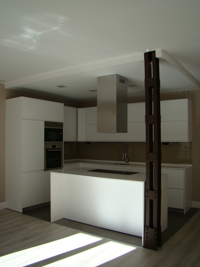 Cocina lacada en blanco 2