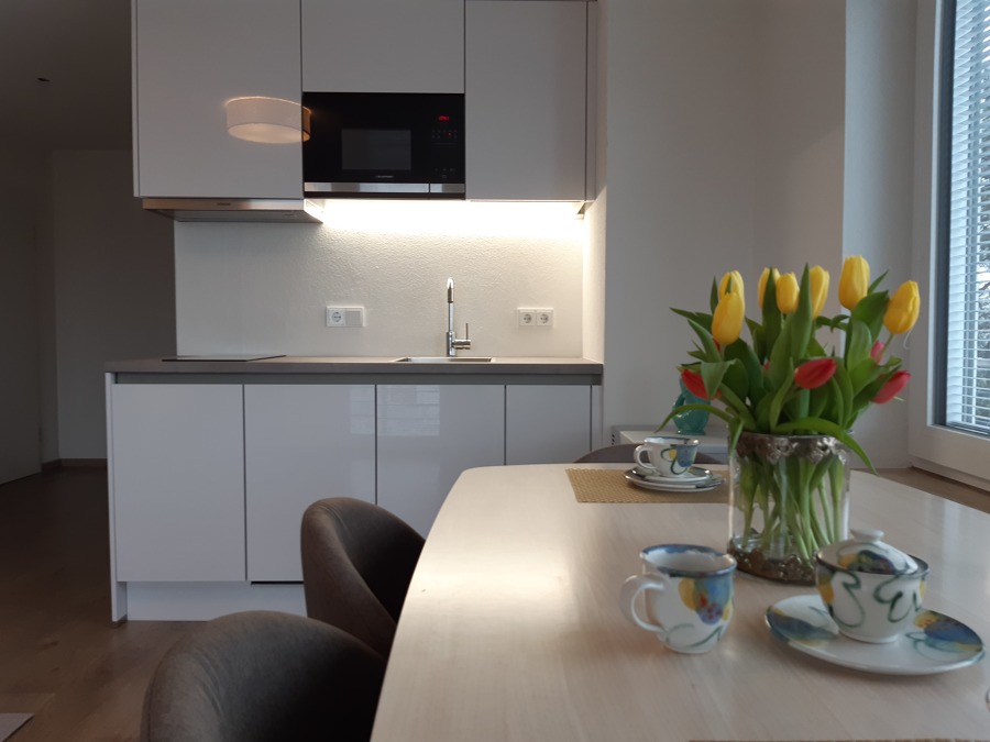 Cocina perfecta y flores para...