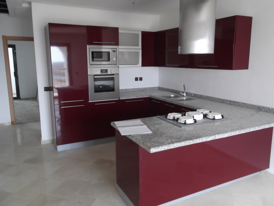 COCINA ROJO BURDEOS BRILLO