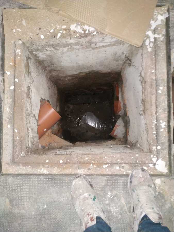 Colcacion de nuevos tubos hasta arqueta