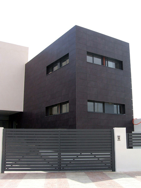 COLEGIO EN ROQUETAS DE MAR