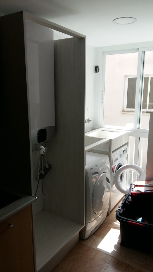 Colocación cajones sobre lavadora/secadora