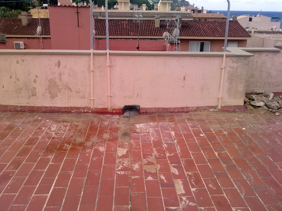 COLOCACION DE FIOLAS EN MURETE