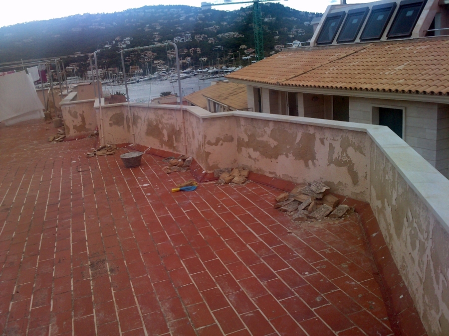 COLOCACION DE FIOLAS EN MURETE