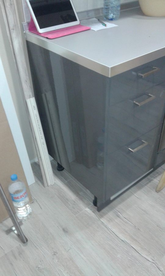 Colocación de Lateral terminador de mueble