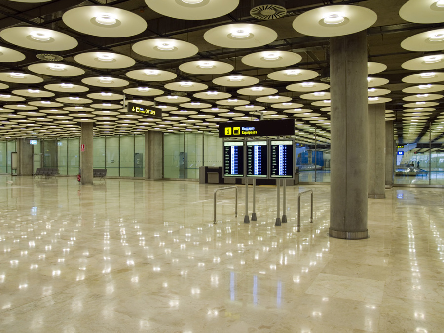 Colocación de mas de 11.000 pantallas especiales