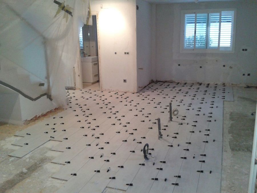 Colocacion de pavimento porcelanico