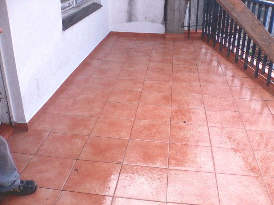 colocación de plaqueta terraza