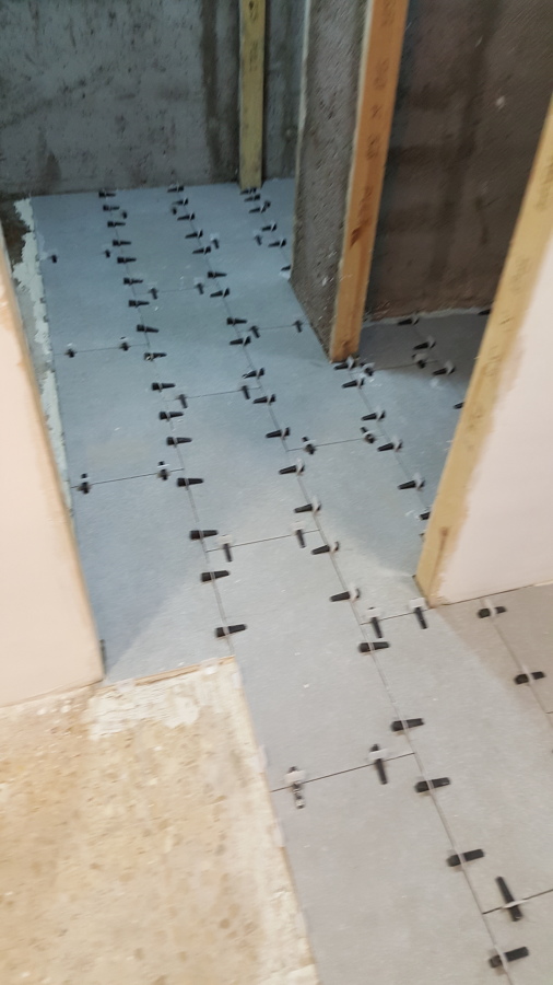 colocacion de suelo con pistola