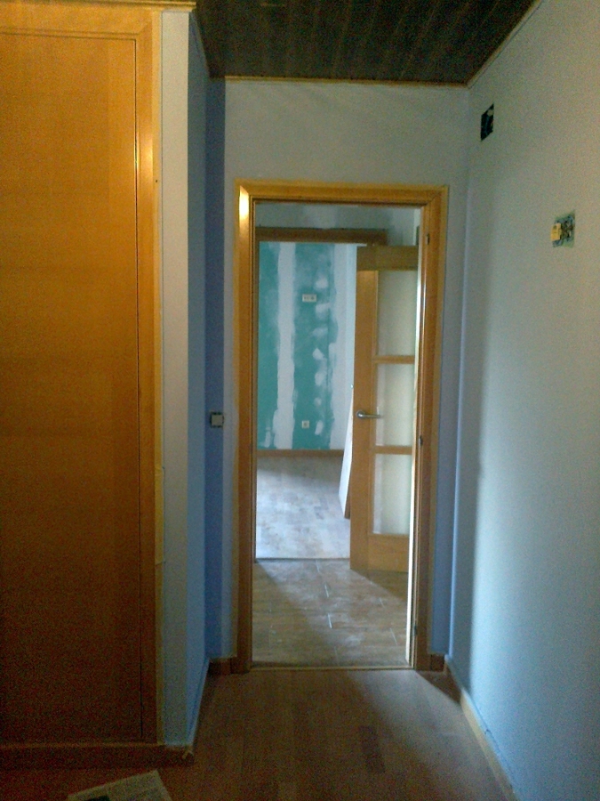 Colocación de tarima y puertas