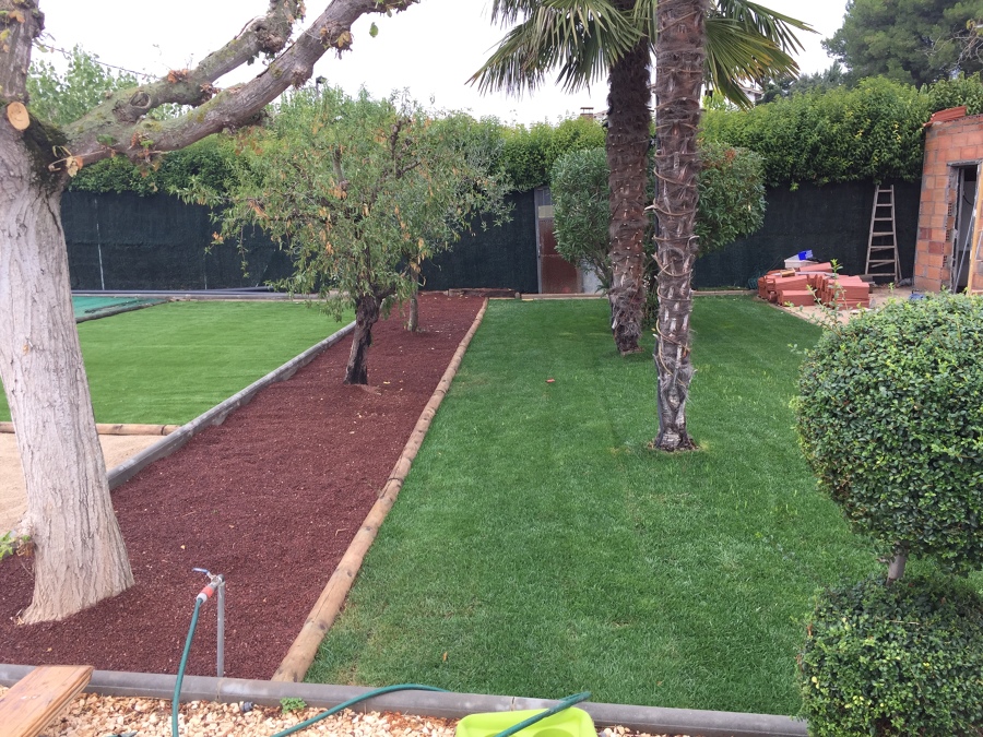 Colocación grava volcánica 