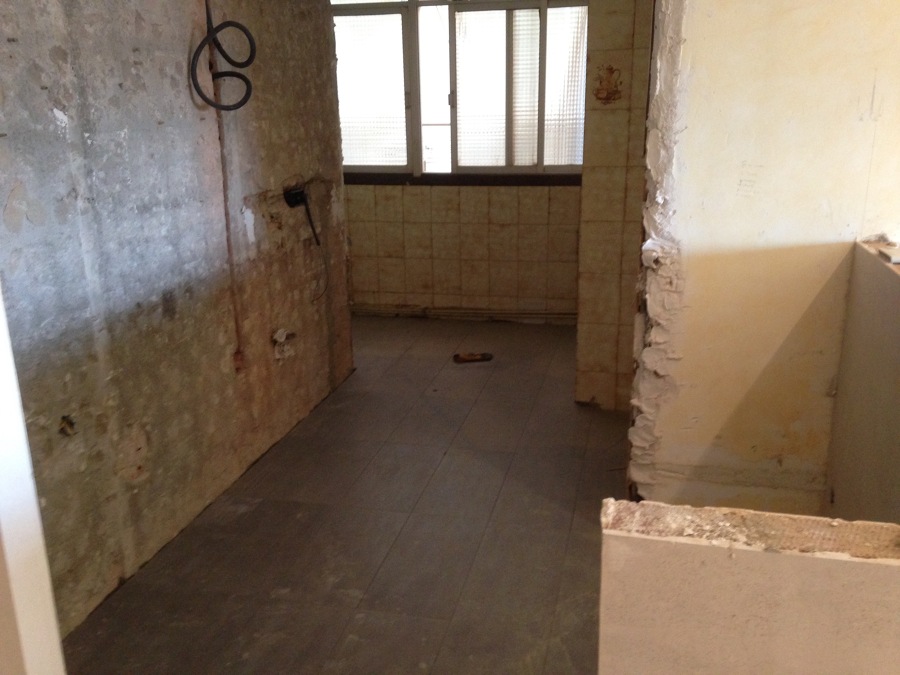 Colocación pavimento de cocina 