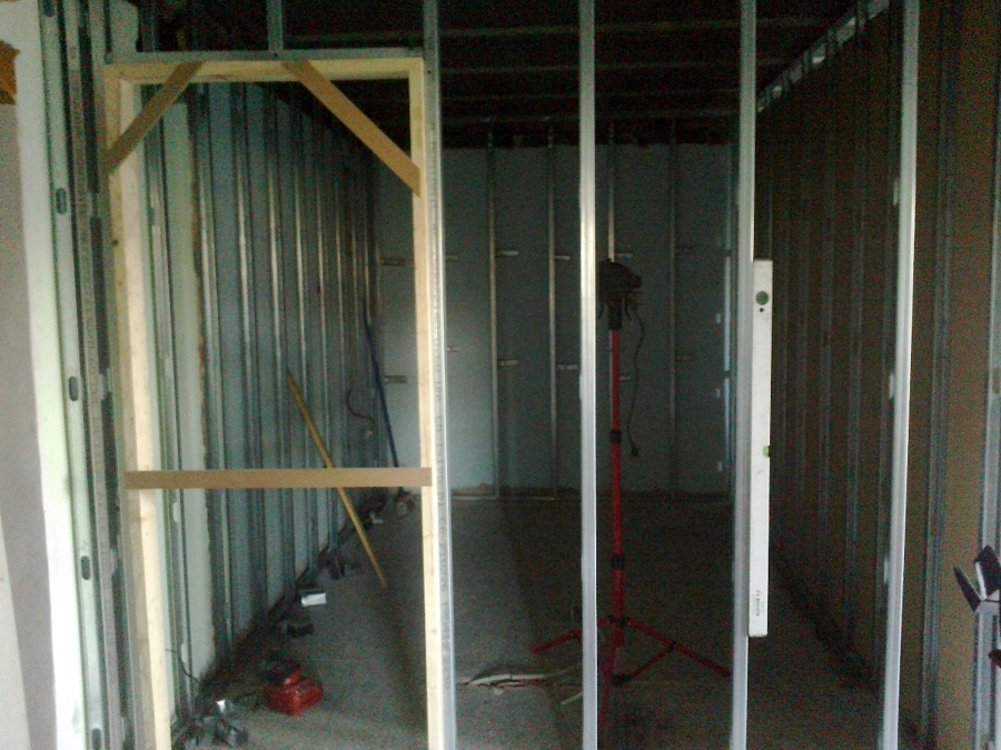 Colocación perfileria tabique de pladur