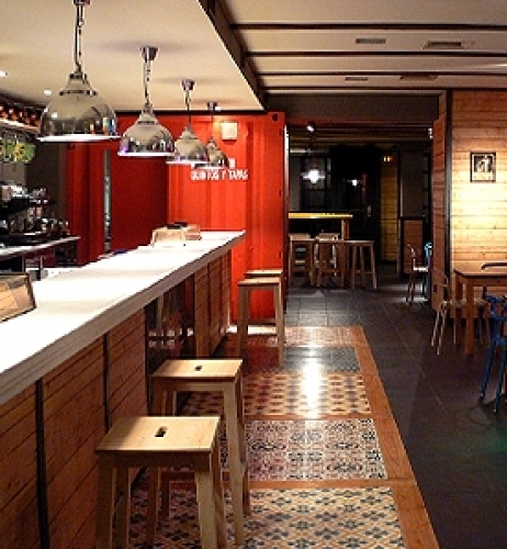 Combinación baldosas con madera