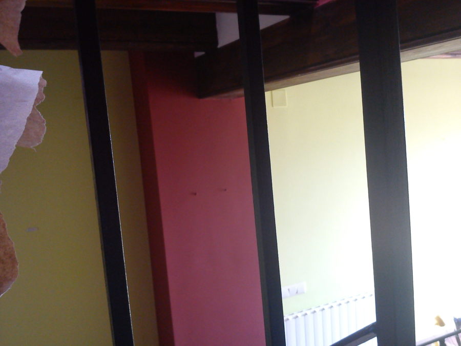 combinacion verde pistacho i rojo intenso