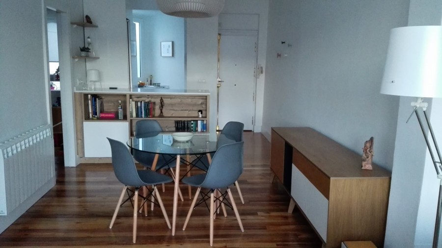 Comedor, cocina y entrada