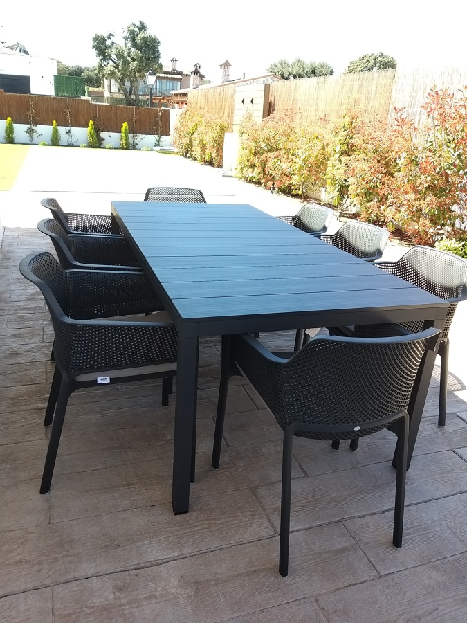 COMEDOR EXTERIOR TERRAZA