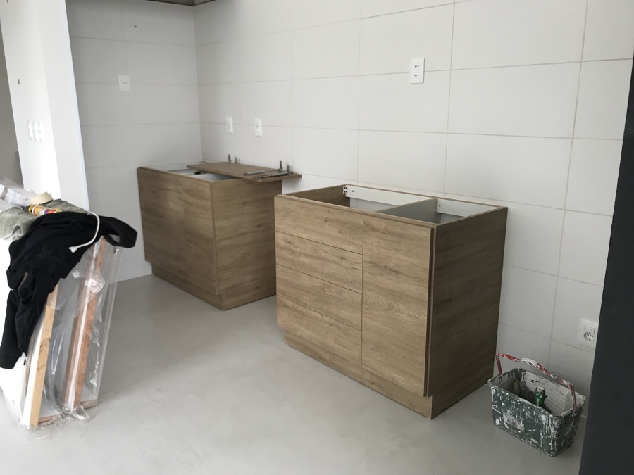 Comienzo de instalación de cocina