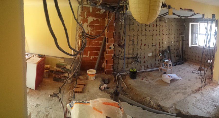 comienzo de los trabajos de demolición.