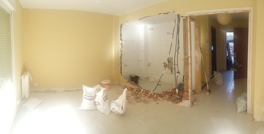 comienzo de los trabajos de demolición.