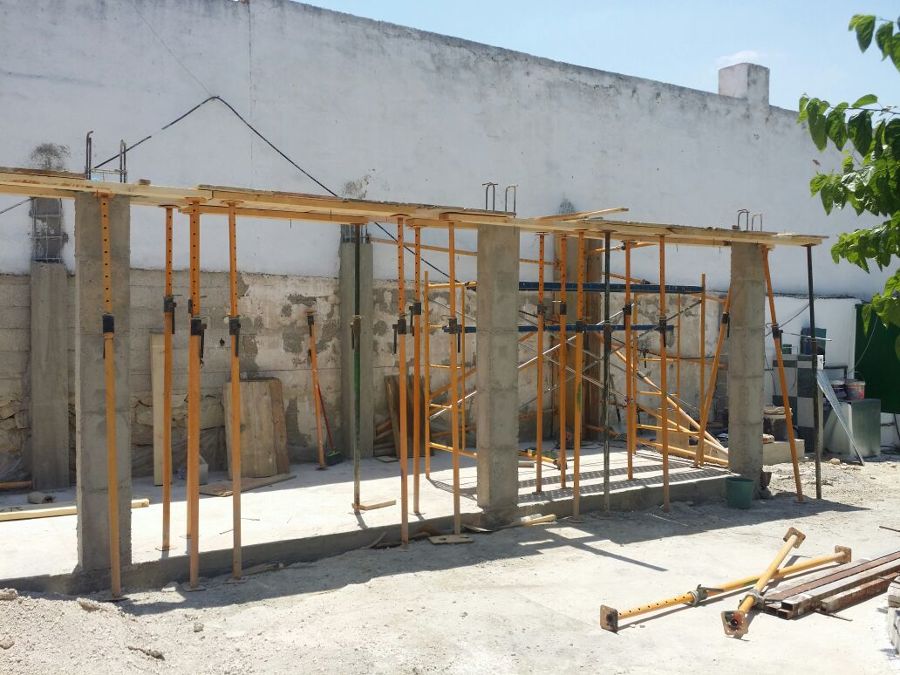 Comienzo del encofrado 1 planta