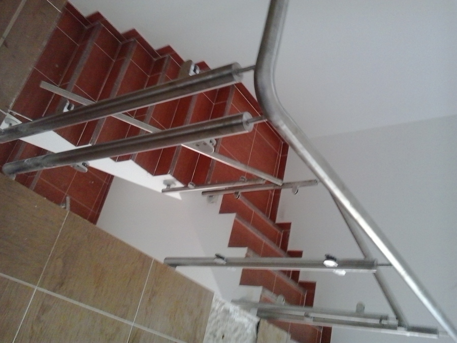 complejo turístico en aniñón 2012