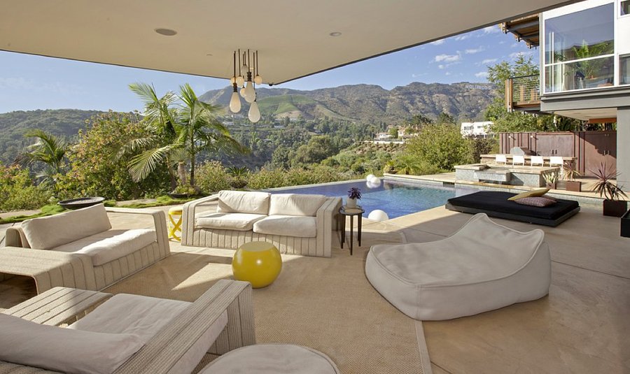 Complete-views-Hollywood-sign-space-offers-best1