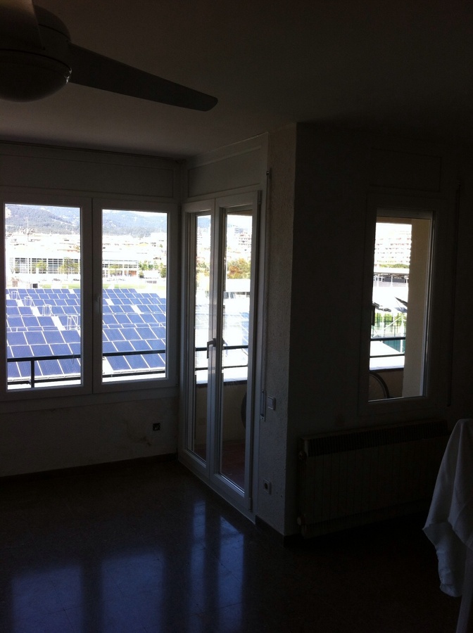 Conjunto cerramientos y ventana salón visto desde interior