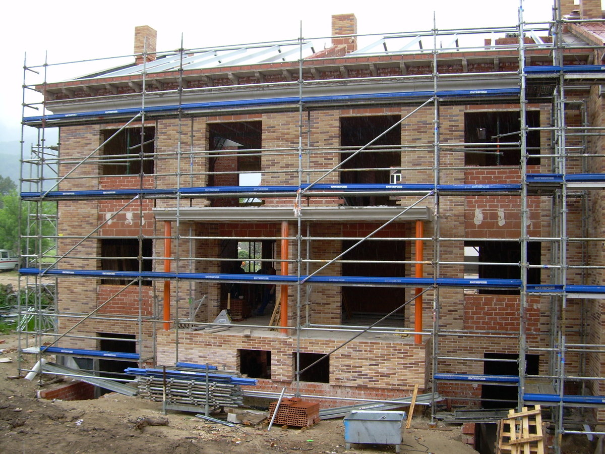 CONSTRUCCION CHALETS ADOSADOS