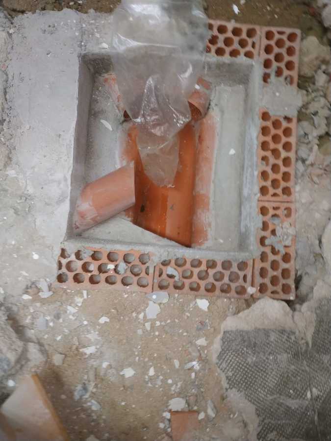 construccion de arqueta con nueva canalización