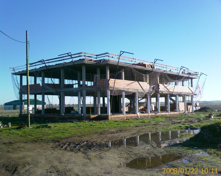 Construcción de cerramientos del edificio