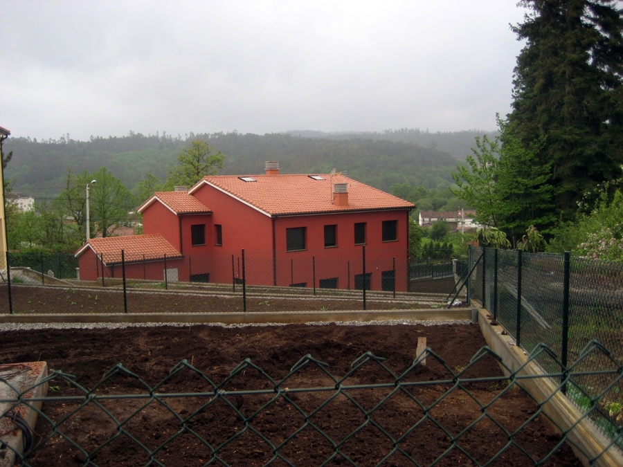 CONSTRUCCION DE DOS VIVIENDAS UNIFAMILAIRES ADOSADAS